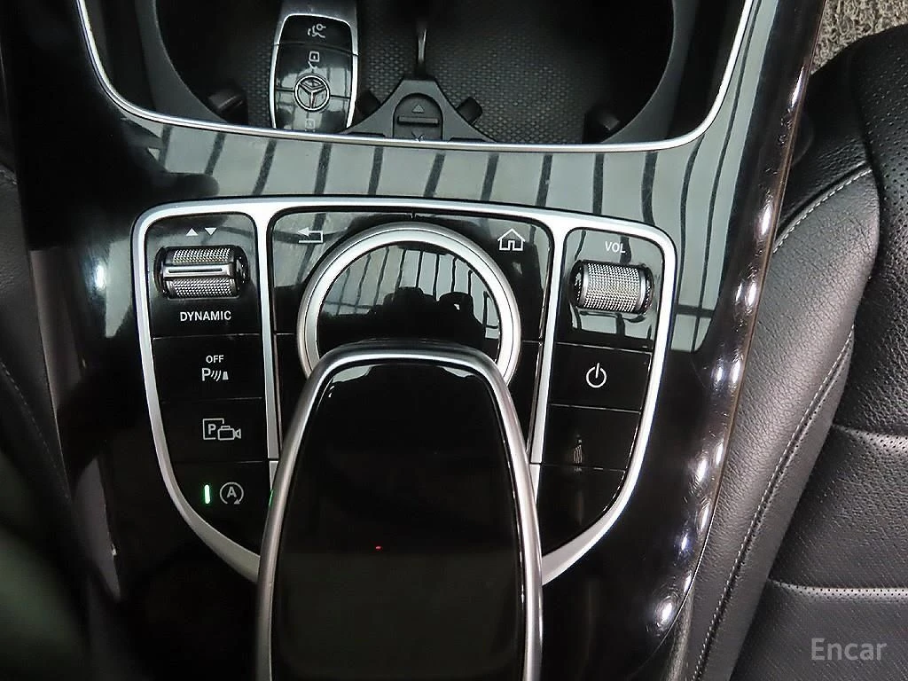 Mercedes-Benz E 300 Avantgarde* BURMESTER* DIGITAL* 360 CAM* ОБДУХВАНЕ, снимка 10 - Автомобили и джипове - 54895101