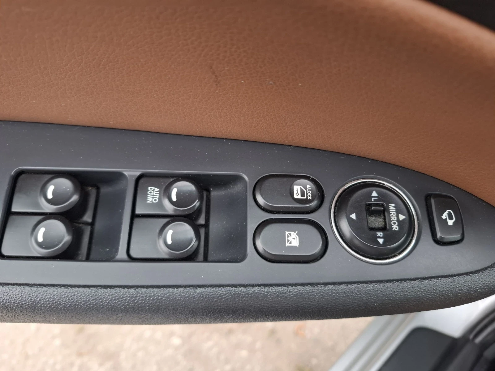 Hyundai I30 1.6, снимка 15 - Автомобили и джипове - 55405418