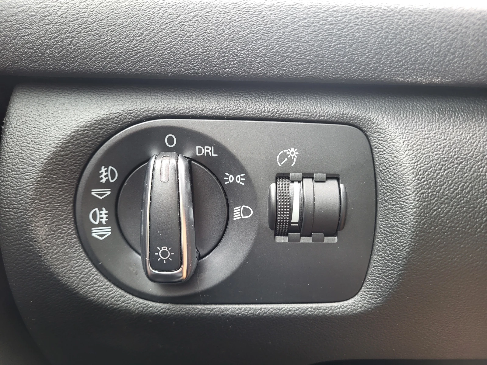 Audi A3 1.9TDi * Facelift * , снимка 16 - Автомобили и джипове - 55408855