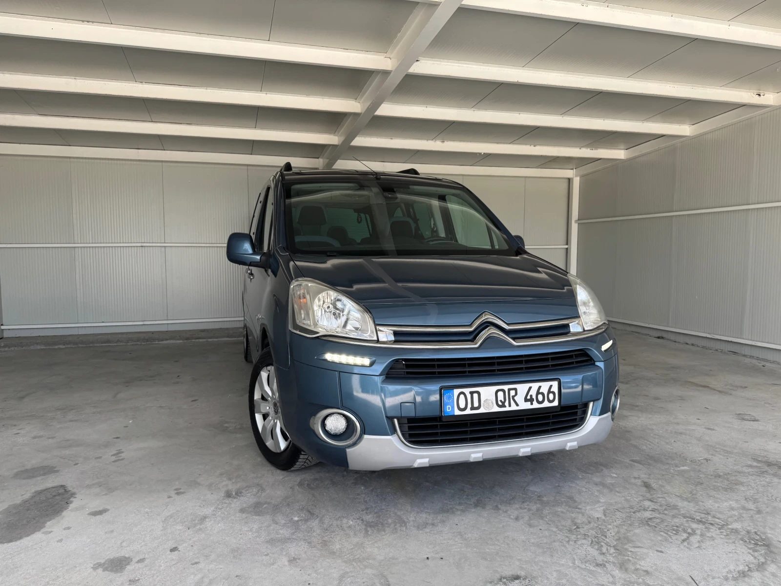 Citroen Berlingo 1.6-Benzin-Multispace-Panorama