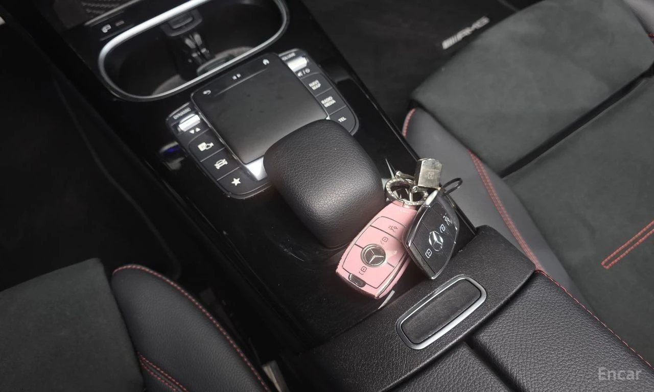 Mercedes-Benz CLA 250 4MATIC* AMG* DISTRONIC* АЛКАНТАРА* КРАЙНА ЦЕНА, снимка 15 - Автомобили и джипове - 55522283