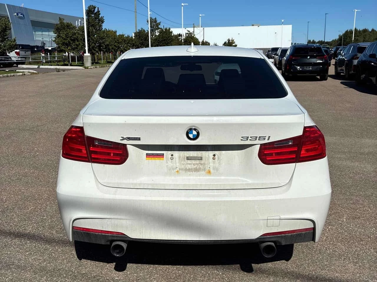 BMW 335 * 335i xDrive * CARFAX * ЦЕНА ДО БГ, снимка 4 - Автомобили и джипове - 56165429