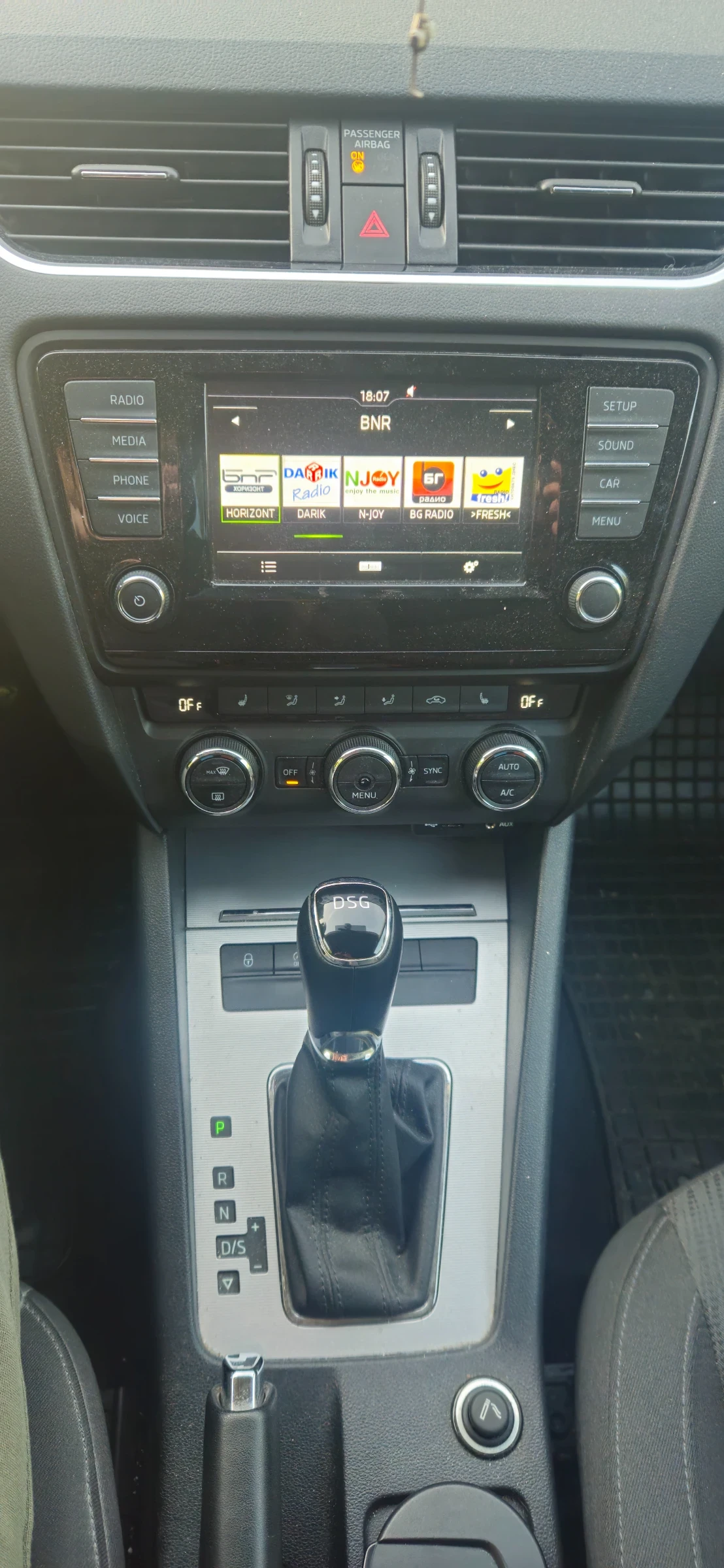 Skoda Octavia 2.0tdi 6 dsg 150 кс 65000 километра , снимка 7 - Автомобили и джипове - 56340216