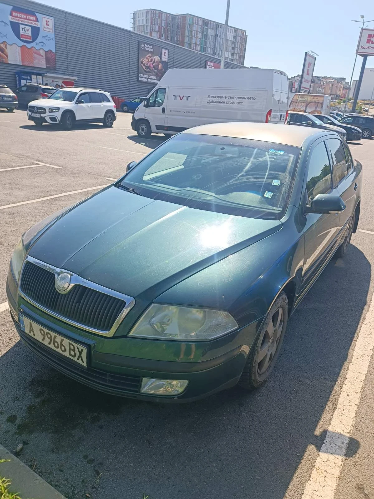 Skoda Octavia 1.9 TDI, снимка 2 - Автомобили и джипове - 56437530