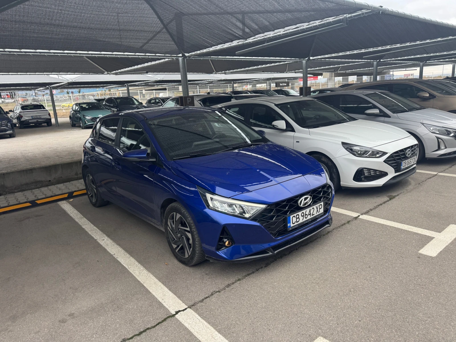Hyundai I20 1.0 T-GDI, снимка 4 - Автомобили и джипове - 56707400