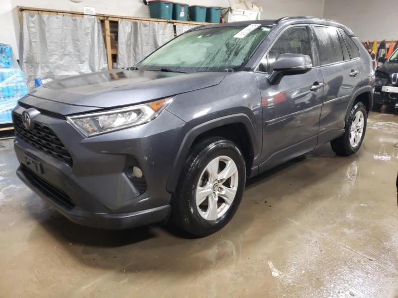 Toyota Rav4 2.5l * LED * Дистроник * 4X4, снимка 3 - Автомобили и джипове - 48803230