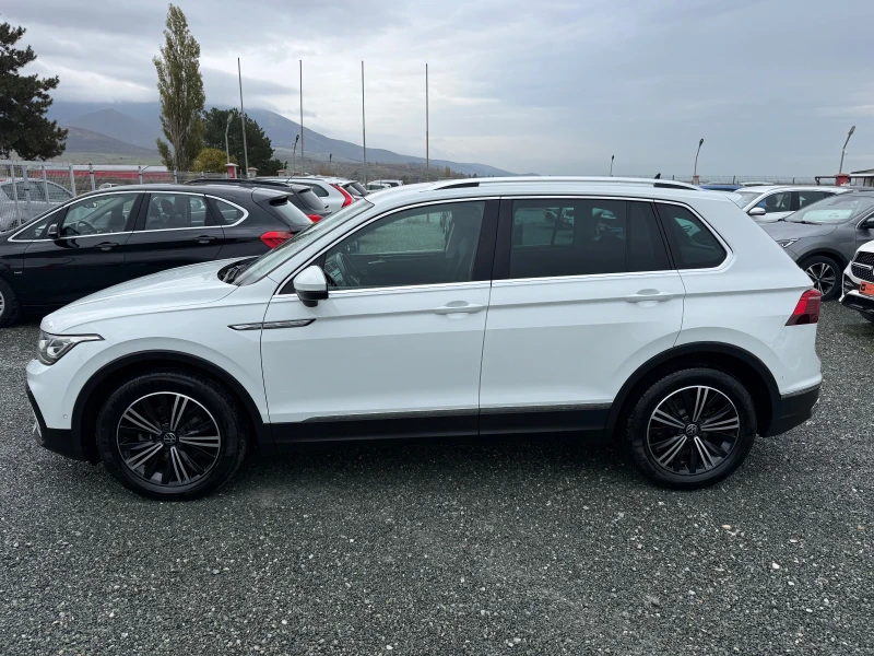 VW Tiguan (КАТО НОВА), снимка 10 - Автомобили и джипове - 52159610