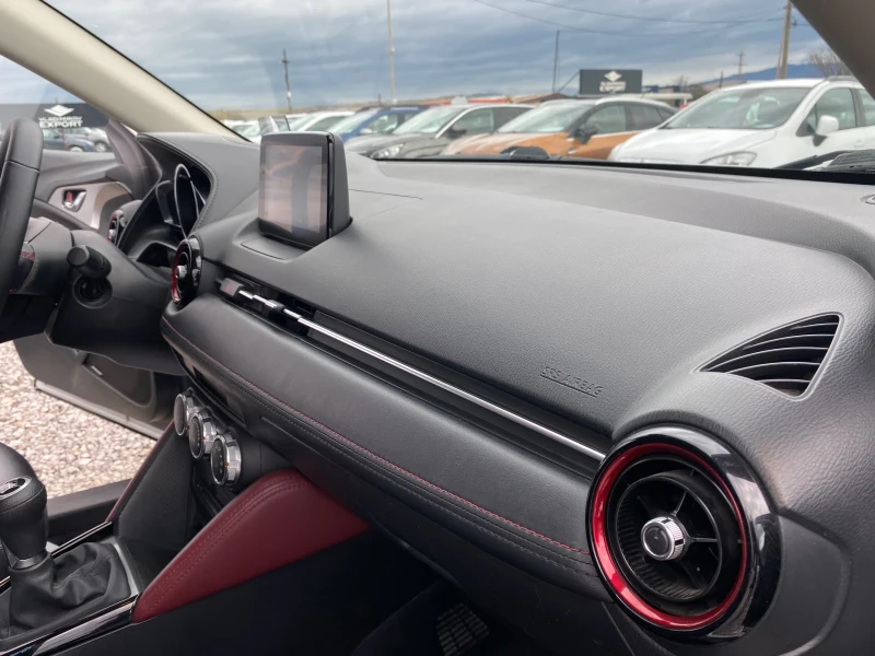 Mazda CX-3 1.5D 2017G 105HP SKYACTIVE NAVI* HEADS-UP , снимка 10 - Автомобили и джипове - 52457006