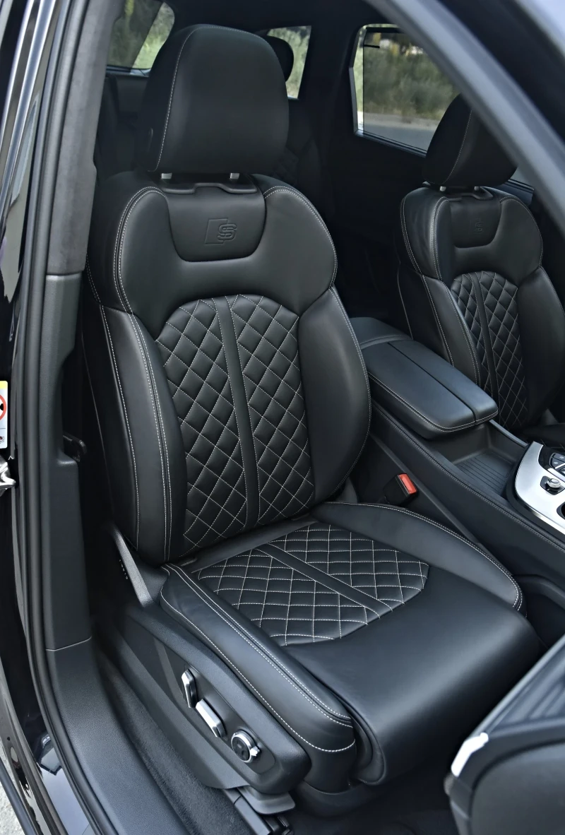 Audi SQ7, снимка 8 - Автомобили и джипове - 52617545