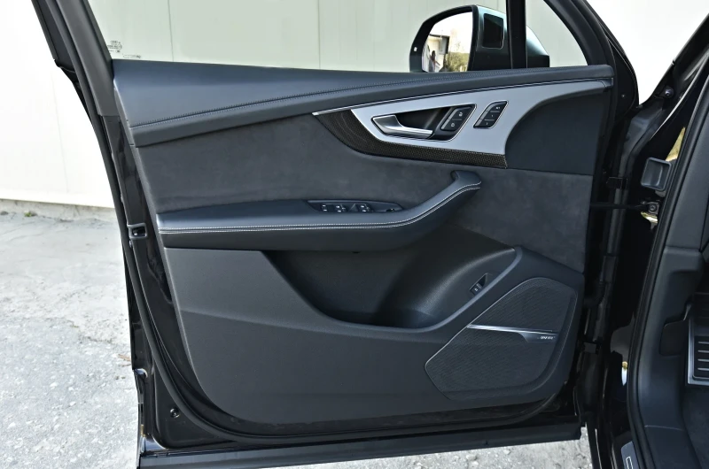 Audi SQ7, снимка 7 - Автомобили и джипове - 52617545