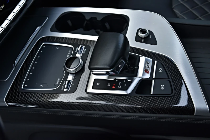 Audi SQ7, снимка 9 - Автомобили и джипове - 52617545