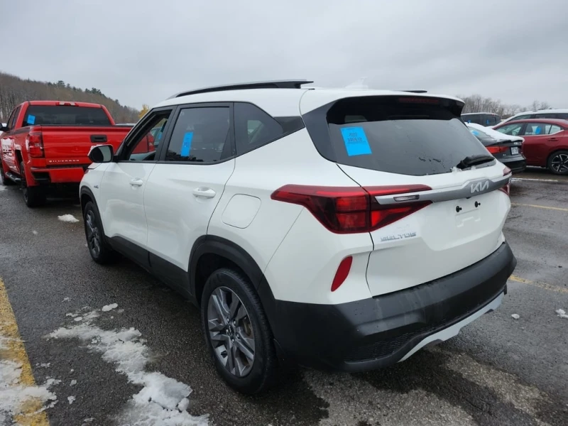 Kia Seltos * LX * CARFAX * БЕЗ ПЪРВОНАЧАЛНА ВНОСКА, снимка 4 - Автомобили и джипове - 52723509