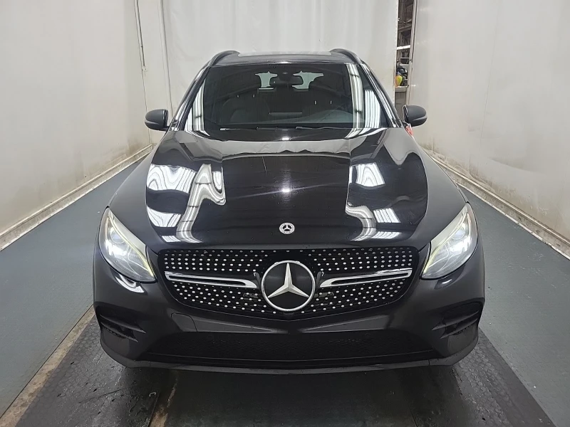 Mercedes-Benz GLC 300 AMG-line* 360View* Пано* Подгрев, снимка 2 - Автомобили и джипове - 52849140