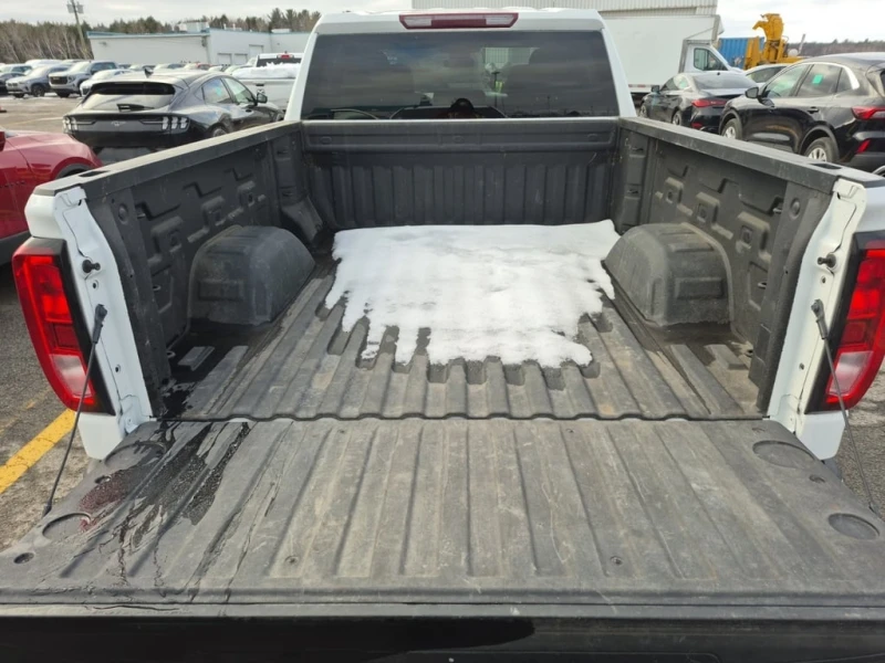 Gmc Sierra * PRO CREW CAB SHORT BED * CARFAX * , снимка 13 - Автомобили и джипове - 52913343