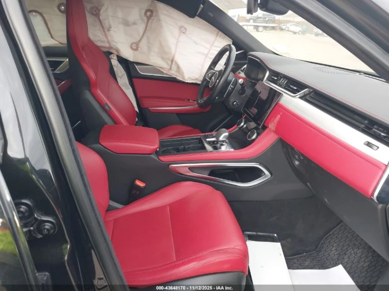 Jaguar F-PACE R-Dynamic S P400 AWD Automatic * CARFAX* , снимка 5 - Автомобили и джипове - 53388421