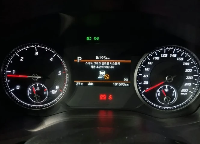 Hyundai Santa fe 2.2 2WD Prestige - изображение 8