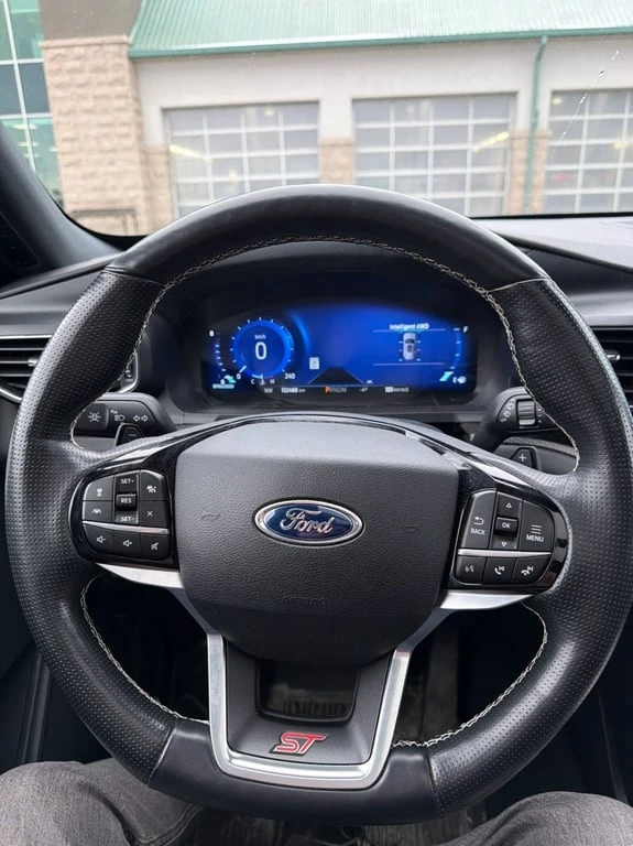 Ford Explorer * ST * CARFAX * БЕЗ ПЪРВОНАЧАЛНА ВНОСКА, снимка 8 - Автомобили и джипове - 52959152