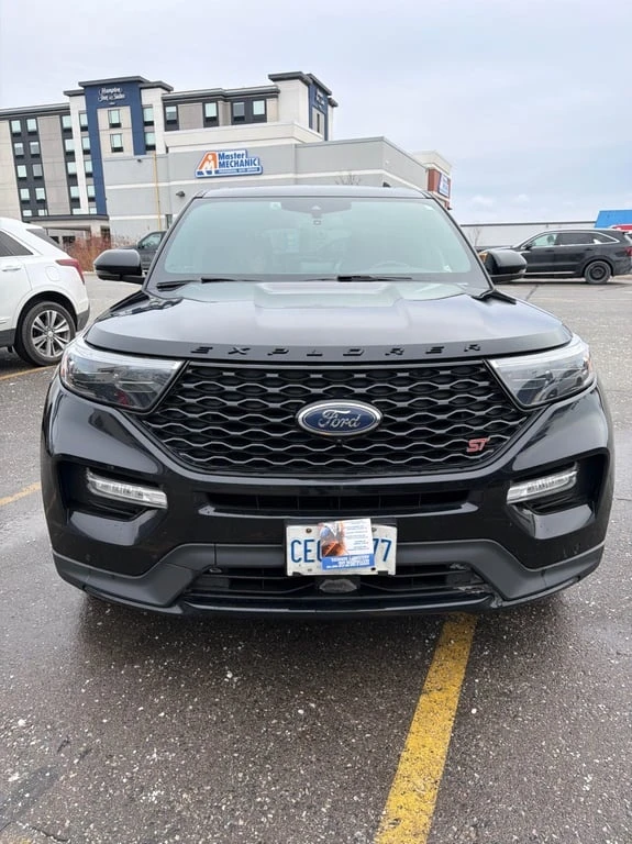 Ford Explorer * ST * CARFAX * БЕЗ ПЪРВОНАЧАЛНА ВНОСКА, снимка 14 - Автомобили и джипове - 52959152