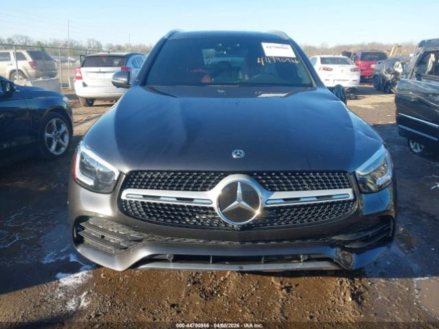 Mercedes-Benz GLC 300 * 4MATIC* ����* �������* ��������* BURMESTER*  | Mobile.bg � ����������� 10