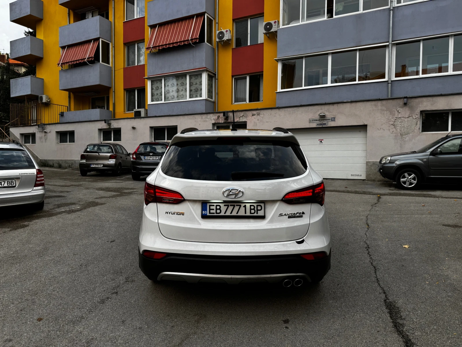 Hyundai Santa fe CRDI/Keyless/4x4/Panoramic roof - изображение 5