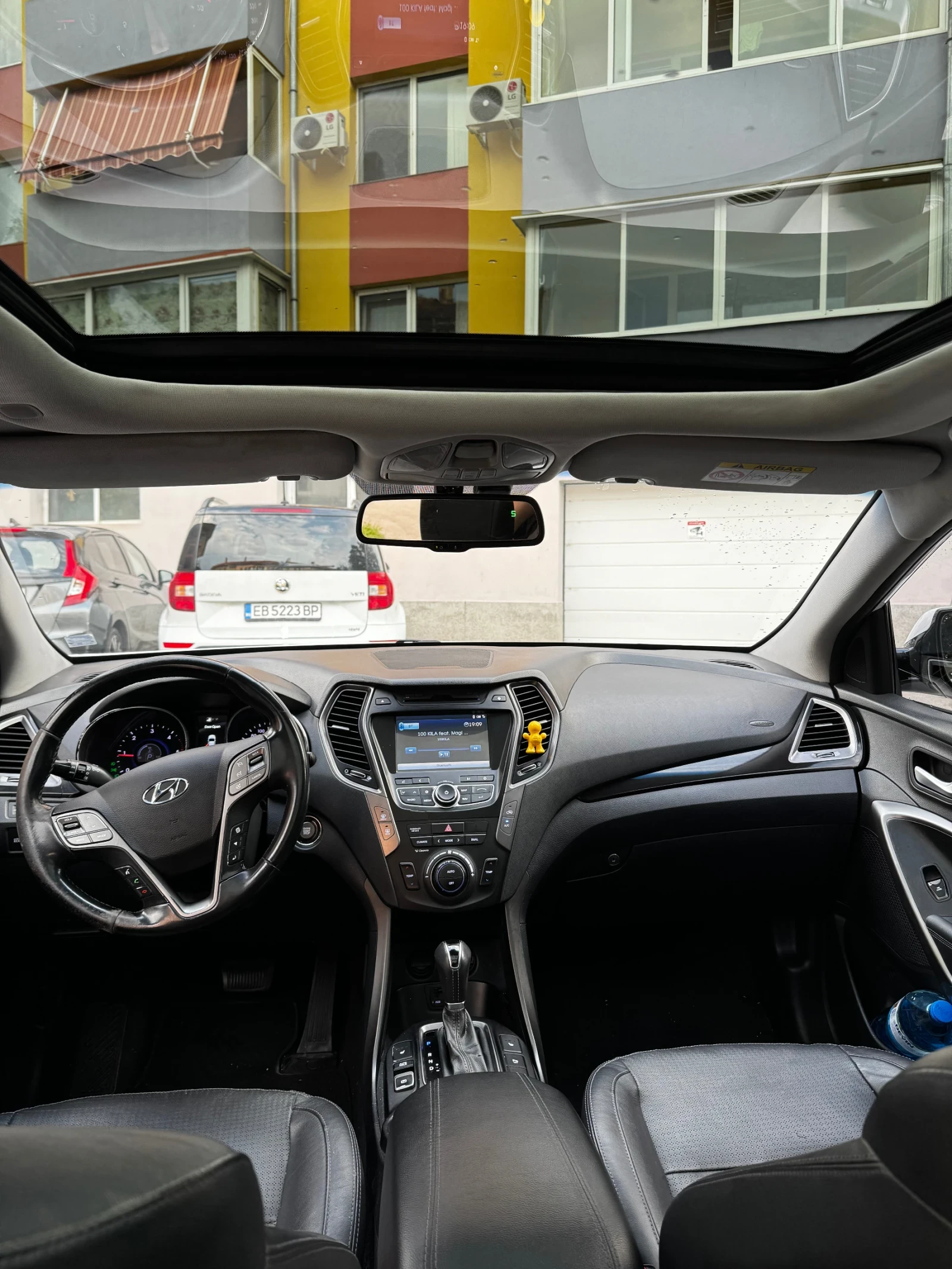 Hyundai Santa fe CRDI/Keyless/4x4/Panoramic roof - изображение 8