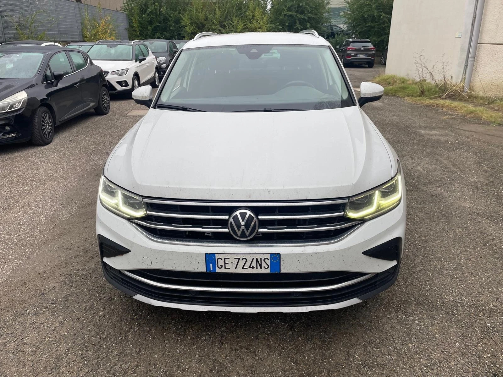 VW Tiguan (КАТО НОВА) - изображение 2