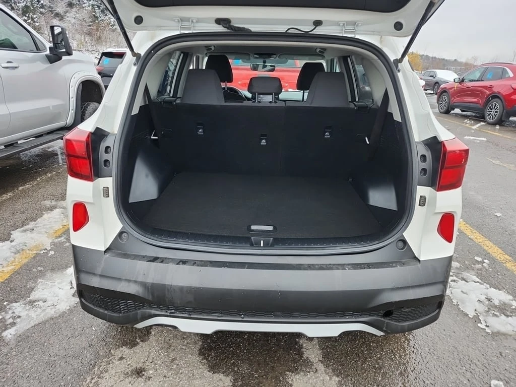 Kia Seltos * LX * CARFAX *    | Mobile.bg   13