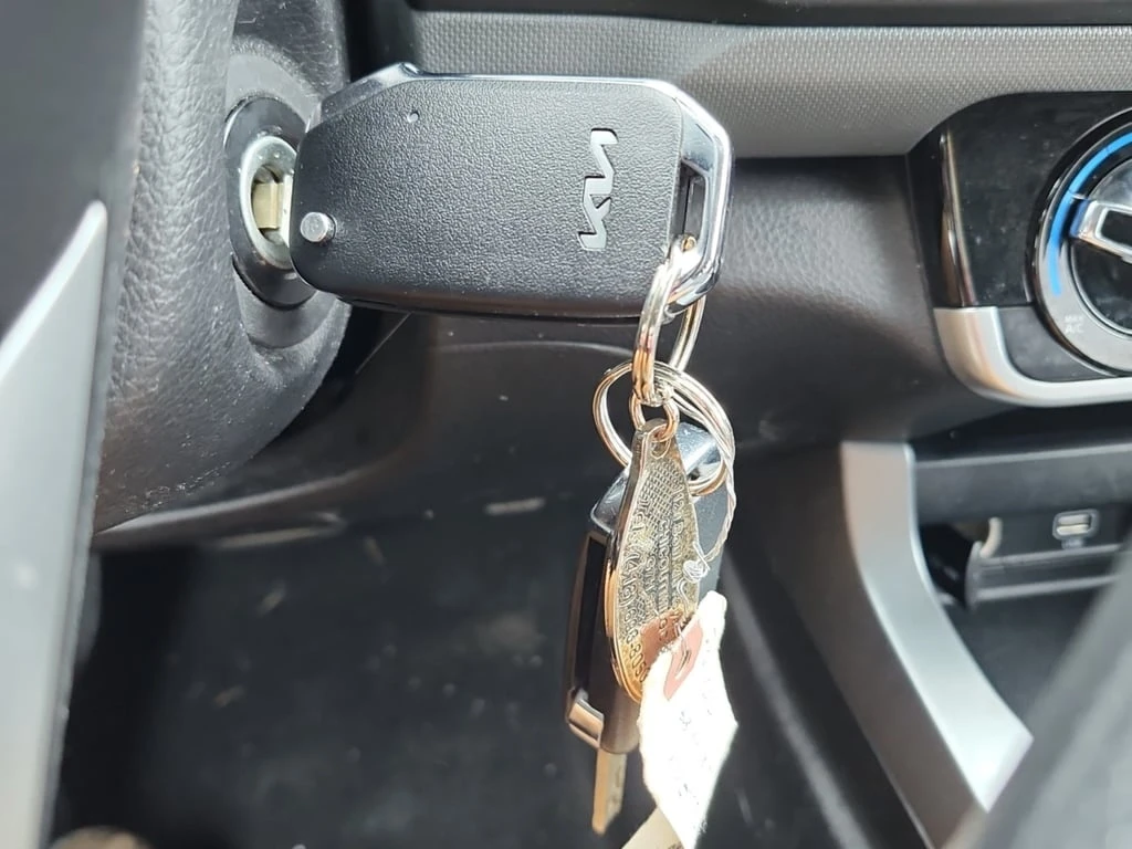 Kia Seltos * LX * CARFAX * БЕЗ ПЪРВОНАЧАЛНА ВНОСКА - изображение 8