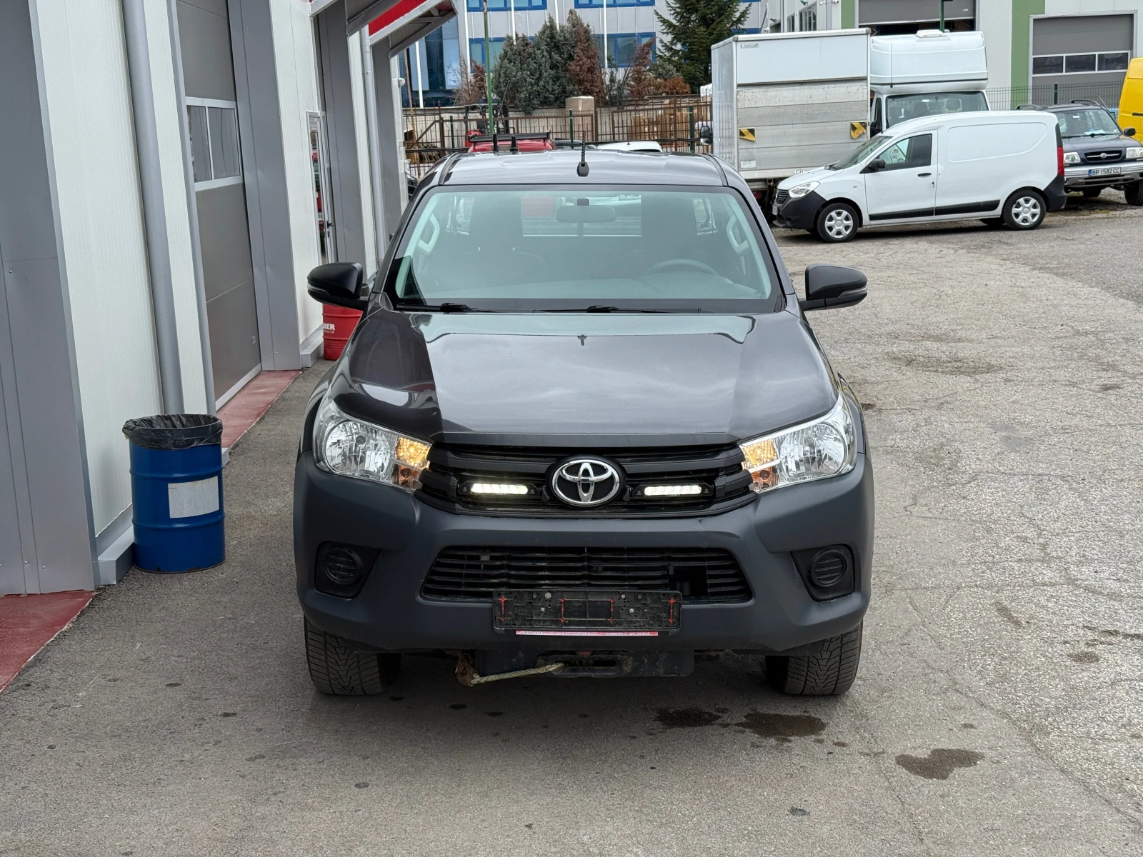 Toyota Hilux N1, снимка 8 - Автомобили и джипове - 52727207