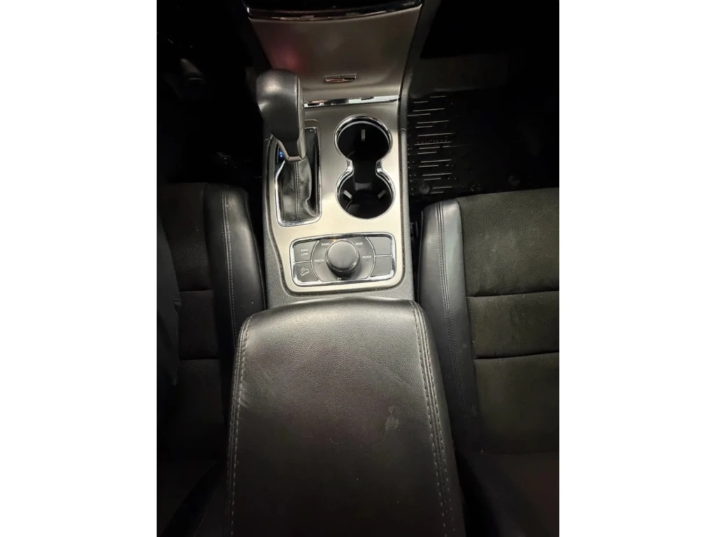 Jeep Grand cherokee * Laredo E 4WD * CARFAX * ���� �� �� | Mobile.bg � ����������� 17