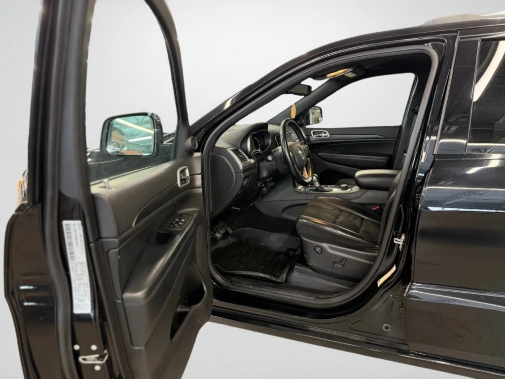 Jeep Grand cherokee * Laredo E 4WD * CARFAX * ���� �� �� | Mobile.bg � ����������� 10