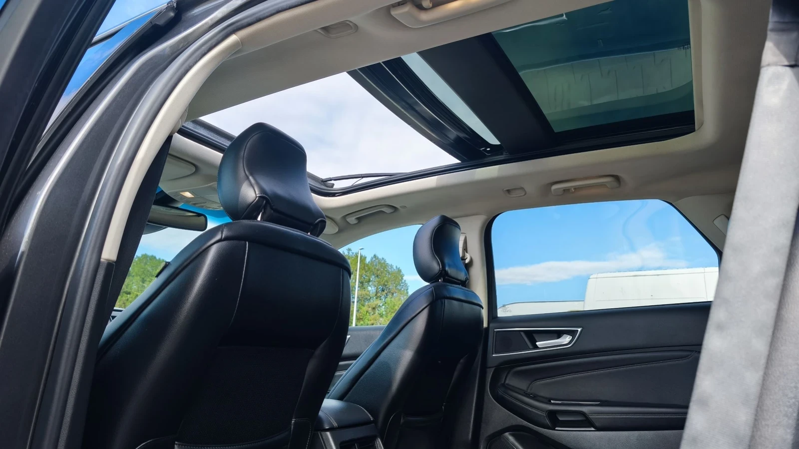 Ford Edge Titanium+  - изображение 10