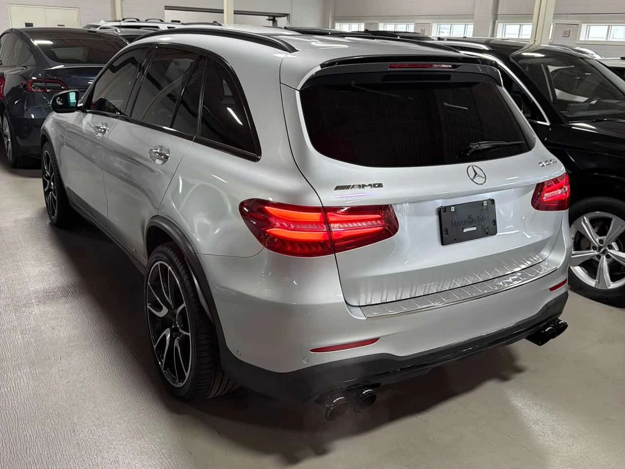 Mercedes-Benz GLC 43 AMG * CARFAX * ЦЕНА ДО БГ, снимка 5 - Автомобили и джипове - 54450848