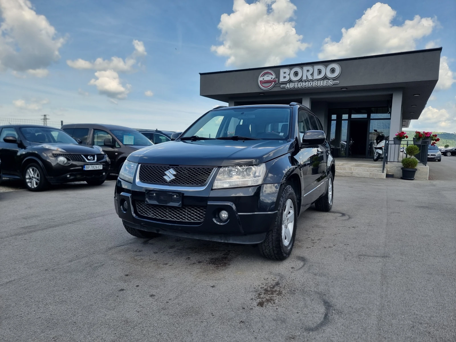 Suzuki Vitara 1.9DDIS, снимка 2 - Автомобили и джипове - 54771160