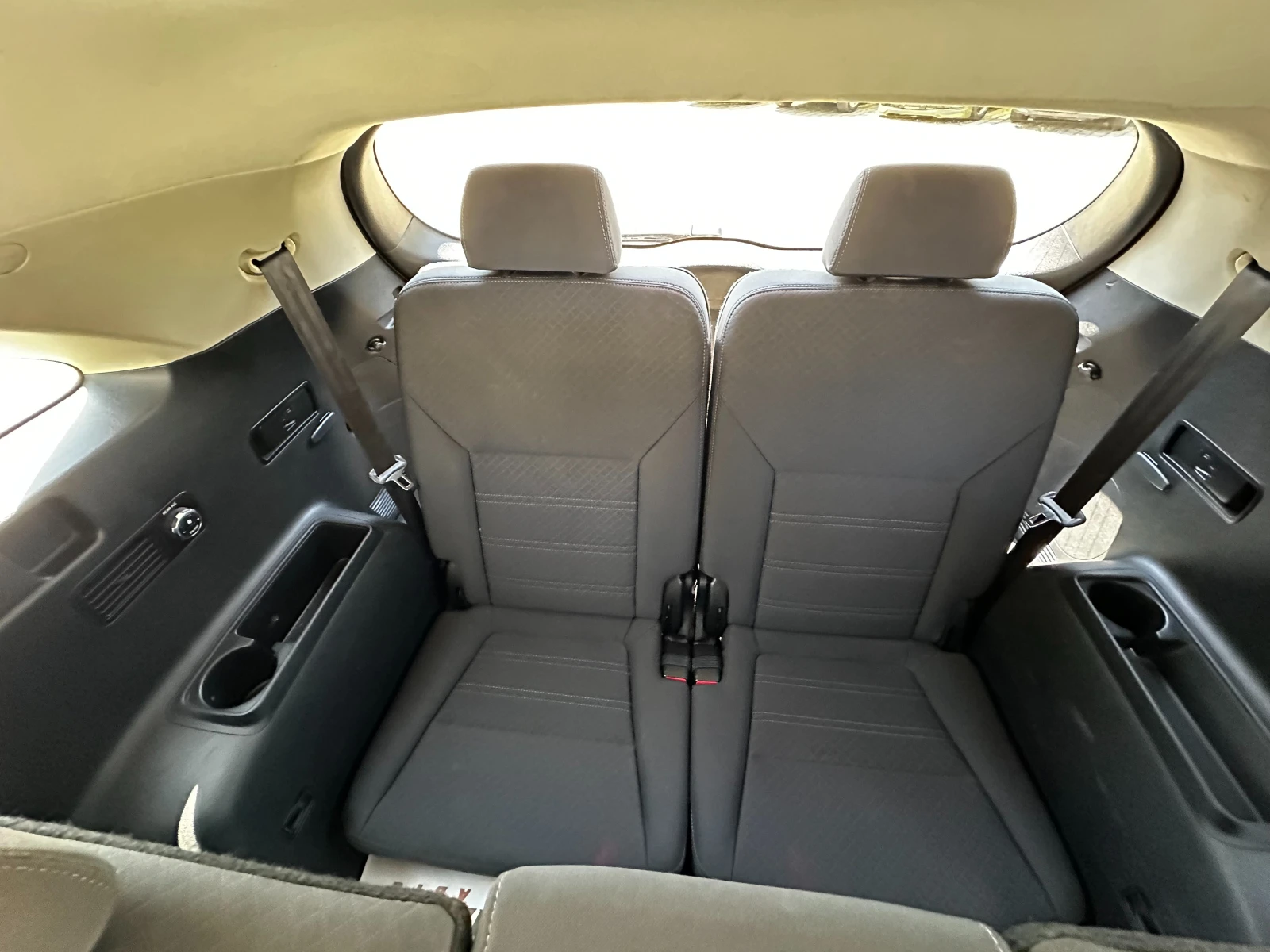 Kia Sorento 3.3i 294 к.с./ГАРАНЦИЯ, снимка 11 - Автомобили и джипове - 54843921