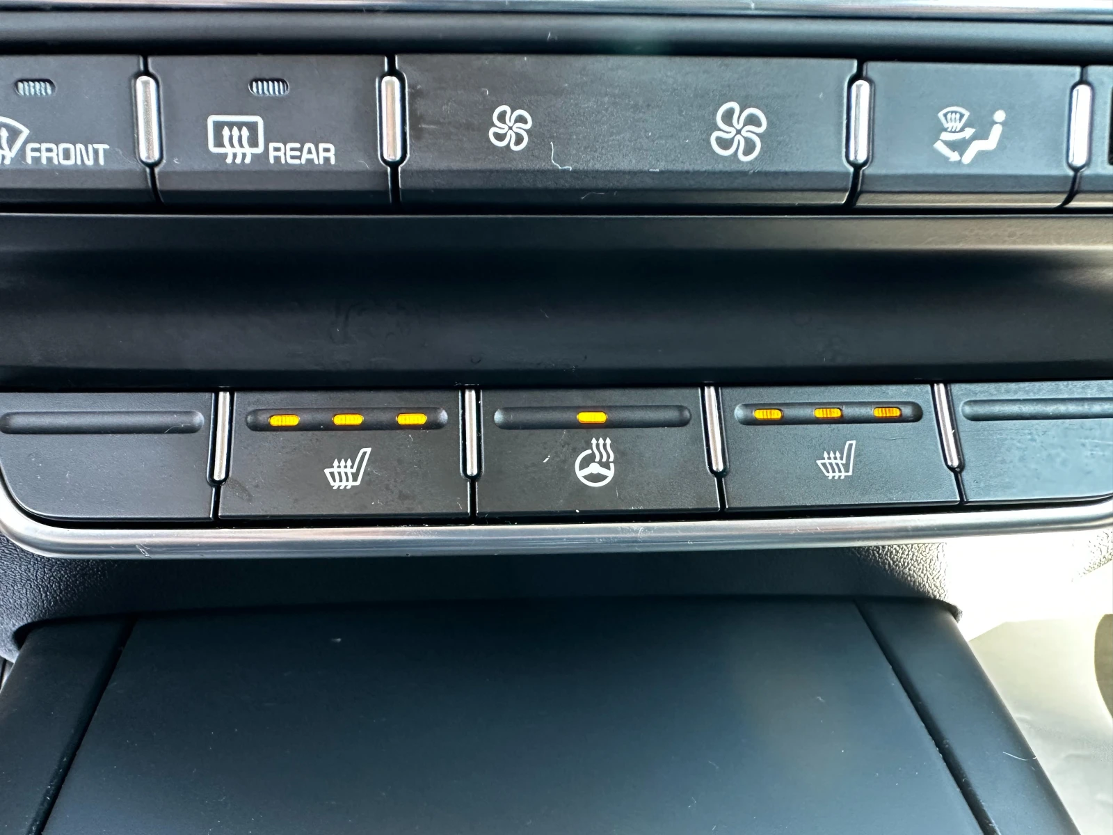 Kia Sorento 3.3i 294 к.с./ГАРАНЦИЯ, снимка 15 - Автомобили и джипове - 54843921