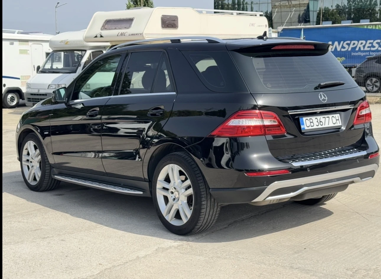 Mercedes-Benz ML 350 DISTRONIC / КАМЕРА / FULL LED / AIR MARIC / 4MATIC, снимка 6 - Автомобили и джипове - 55841071