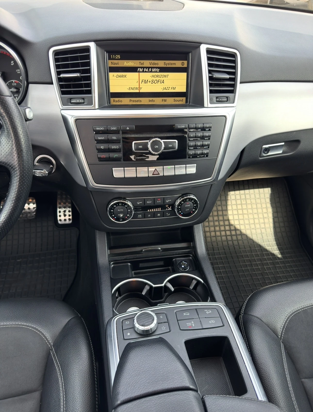 Mercedes-Benz ML 350 DISTRONIC / КАМЕРА / FULL LED / AIR MARIC / 4MATIC, снимка 11 - Автомобили и джипове - 55841071