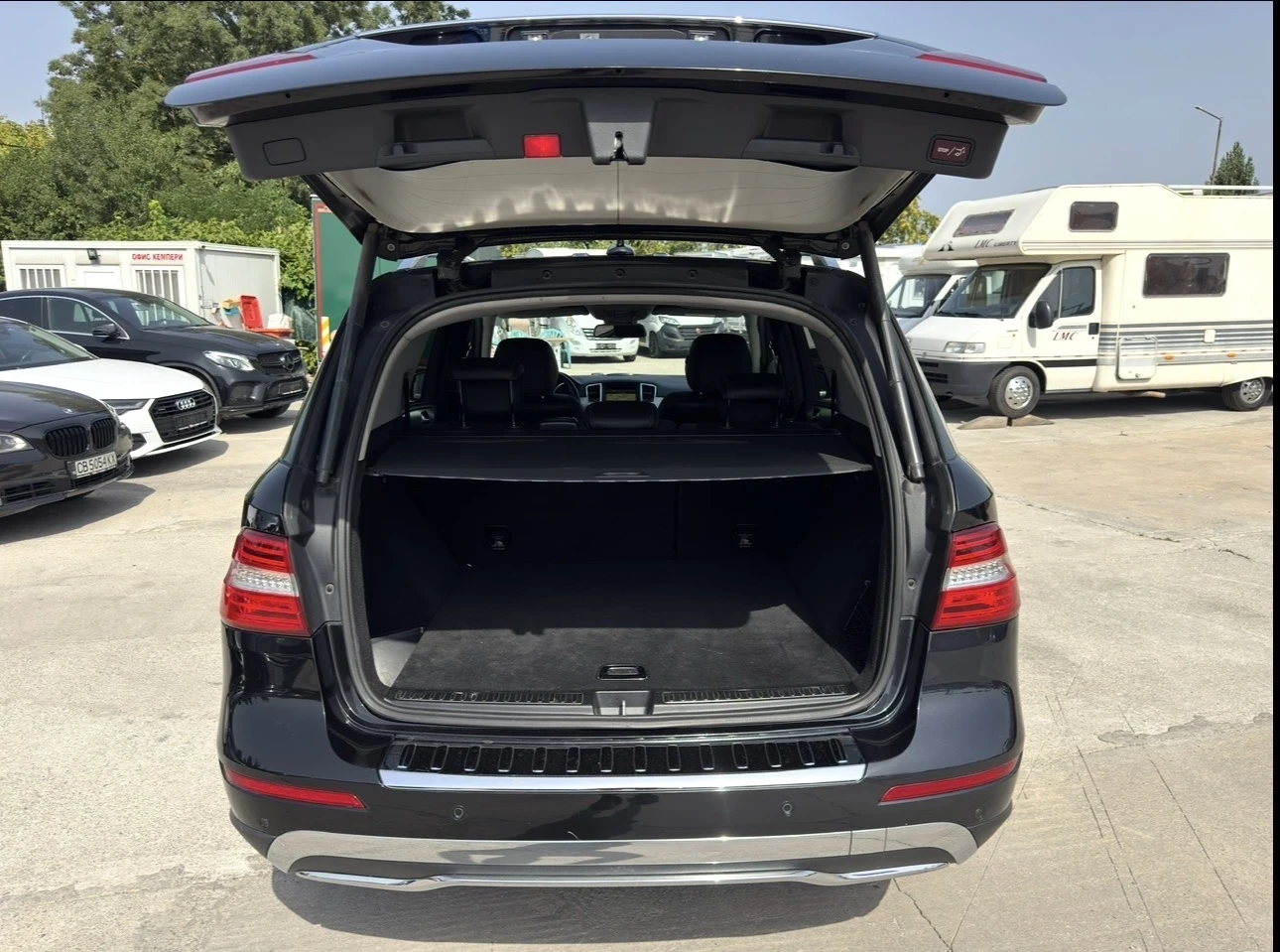 Mercedes-Benz ML 350 DISTRONIC / КАМЕРА / FULL LED / AIR MARIC / 4MATIC, снимка 14 - Автомобили и джипове - 55841071