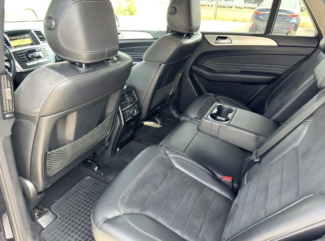 Mercedes-Benz ML 350 DISTRONIC / КАМЕРА / FULL LED / AIR MARIC / 4MATIC, снимка 10 - Автомобили и джипове - 55841071