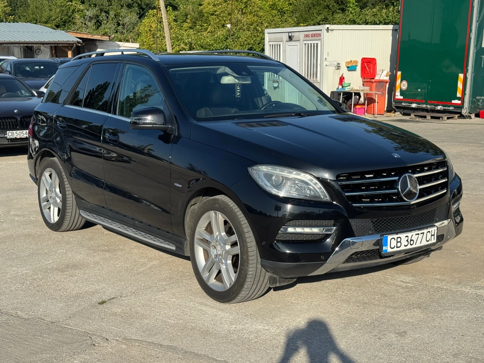 Mercedes-Benz ML 350 DISTRONIC / КАМЕРА / FULL LED / AIR MARIC, снимка 3 - Автомобили и джипове - 55841071