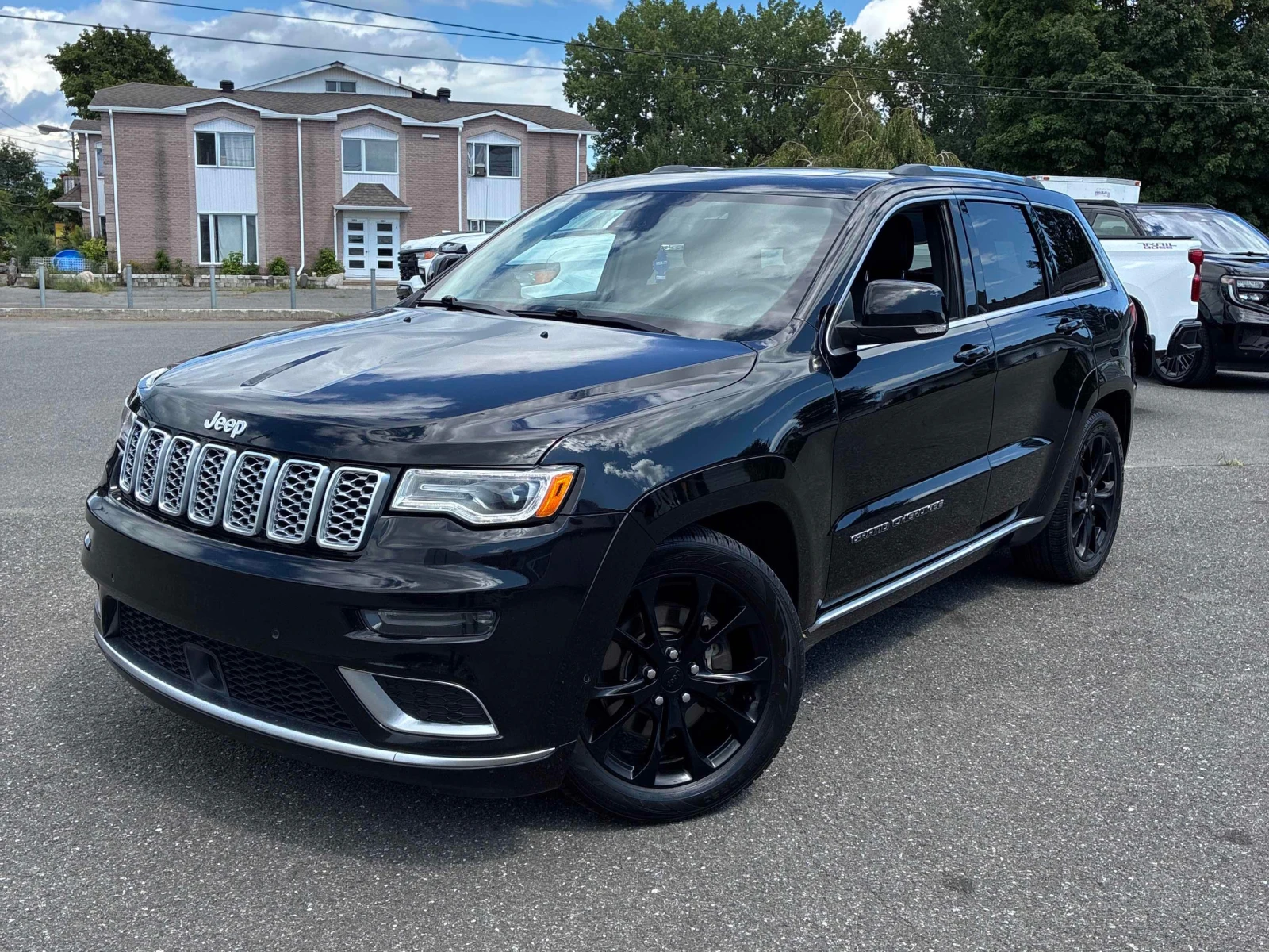Jeep Grand cherokee * Summit * CARFAX * ЦЕНА ДО БГ, снимка 4 - Автомобили и джипове - 55879134