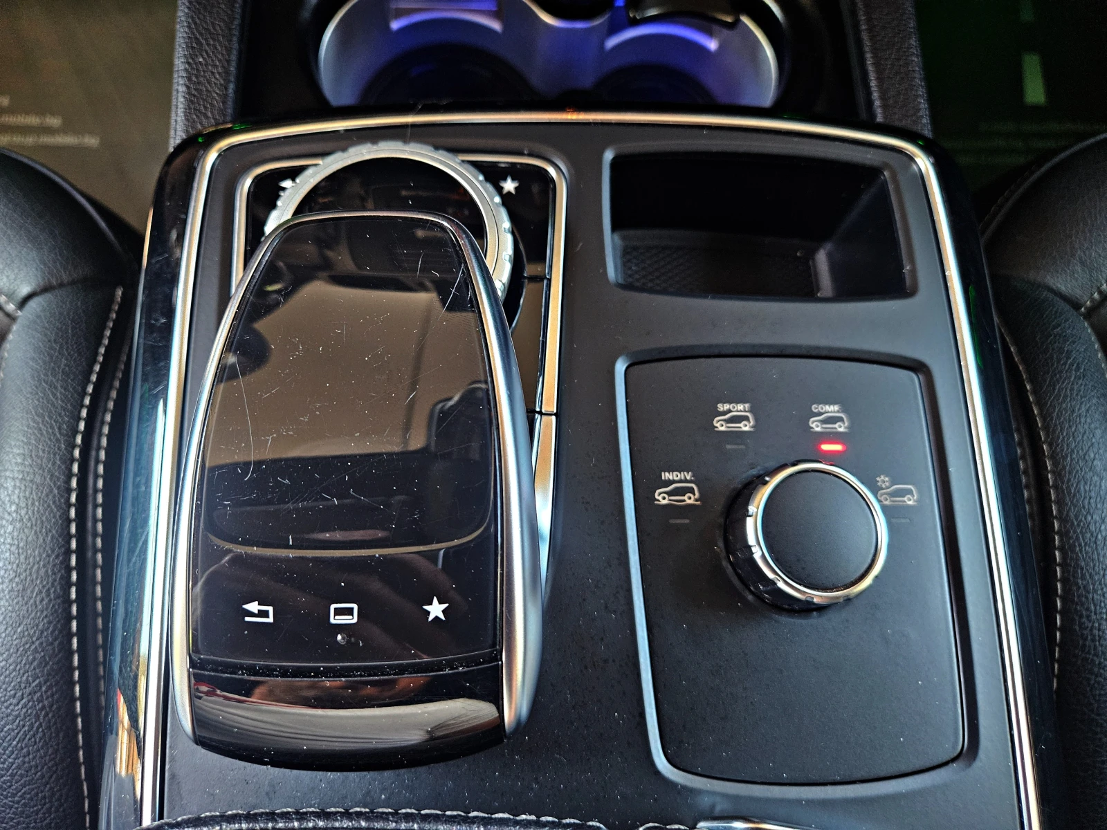 Mercedes-Benz GLE Coupe 350AMG/COUPE/360CAM/HUD/ПОДГРЕВ/AIRMAT/AMBI/CAR PL, снимка 12 - Автомобили и джипове - 56198326