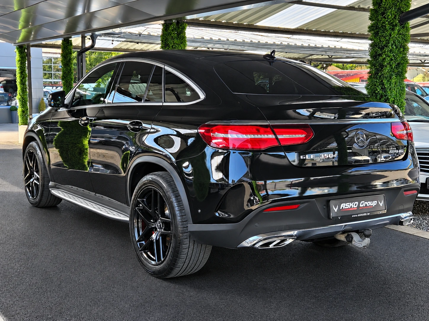 Mercedes-Benz GLE Coupe 350AMG/COUPE/360CAM/HUD/ПОДГРЕВ/AIRMAT/AMBI/CAR PL, снимка 8 - Автомобили и джипове - 56198326