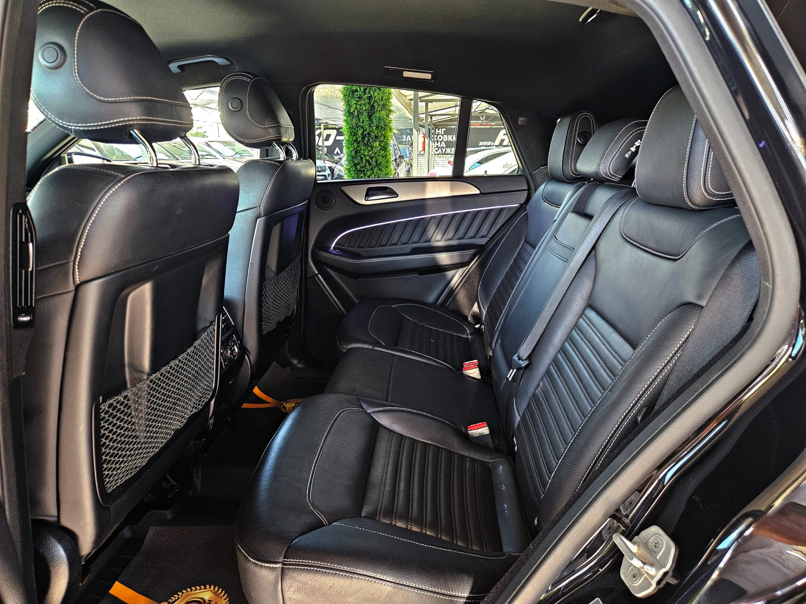 Mercedes-Benz GLE Coupe 350AMG/COUPE/360CAM/HUD/ПОДГРЕВ/AIRMAT/AMBI/CAR PL, снимка 16 - Автомобили и джипове - 56198326
