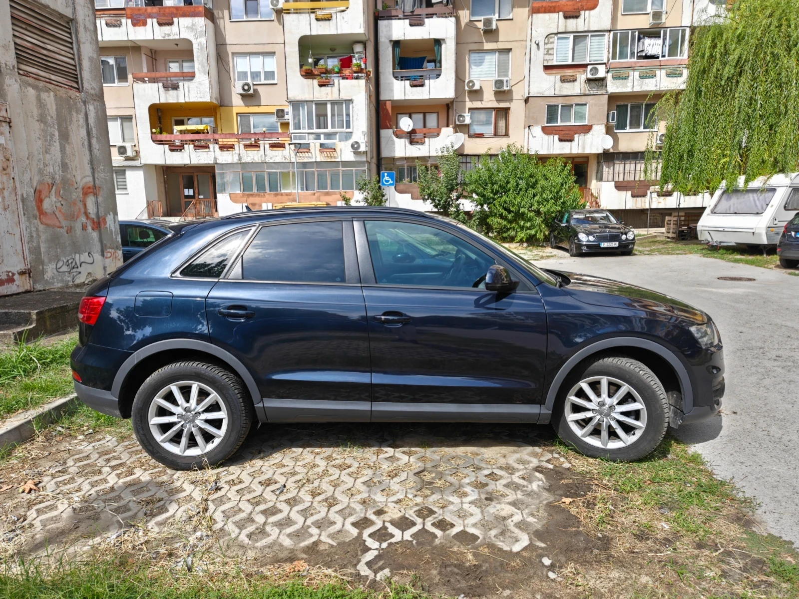 Audi Q3, снимка 8 - Автомобили и джипове - 56362225