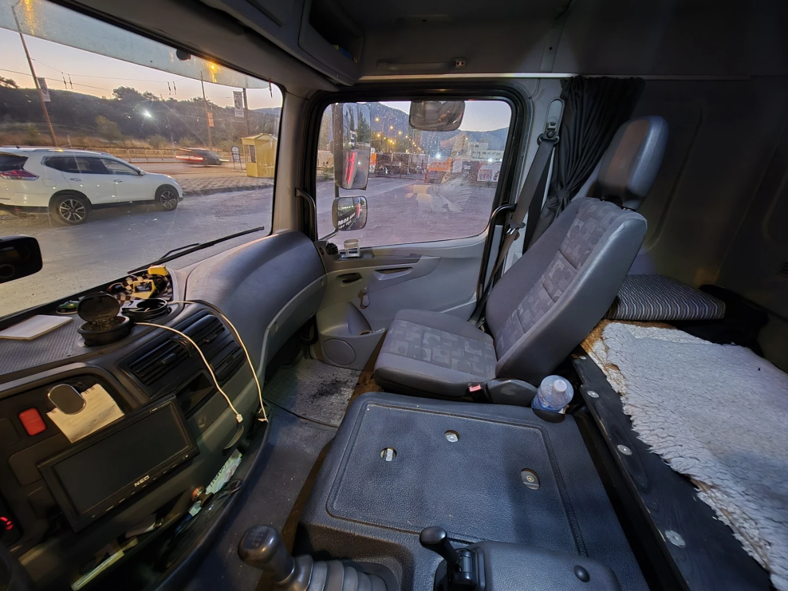Mercedes-Benz Atego 818 , с етаж за 2-ро МПС - изображение 9