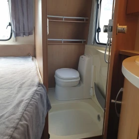 Каравана Knaus  SUDWIND 650 FSK, снимка 17