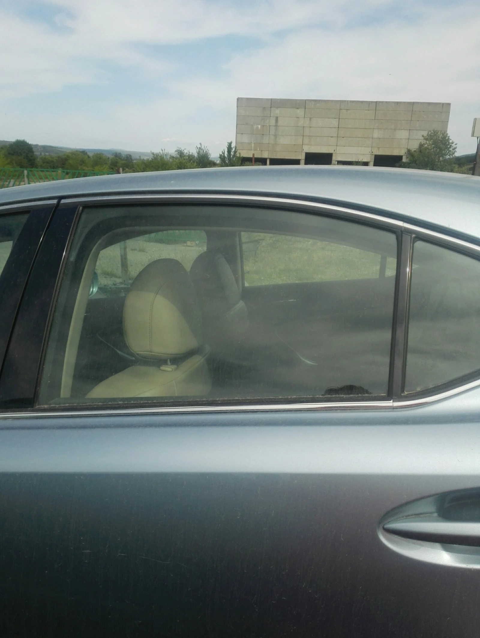 ������ ����� ���� ������ IS220 | Mobile.bg � ����������� 1