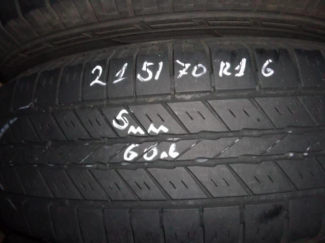 Гуми Летни 215/70R16, снимка 1 - Гуми и джанти - 12735194